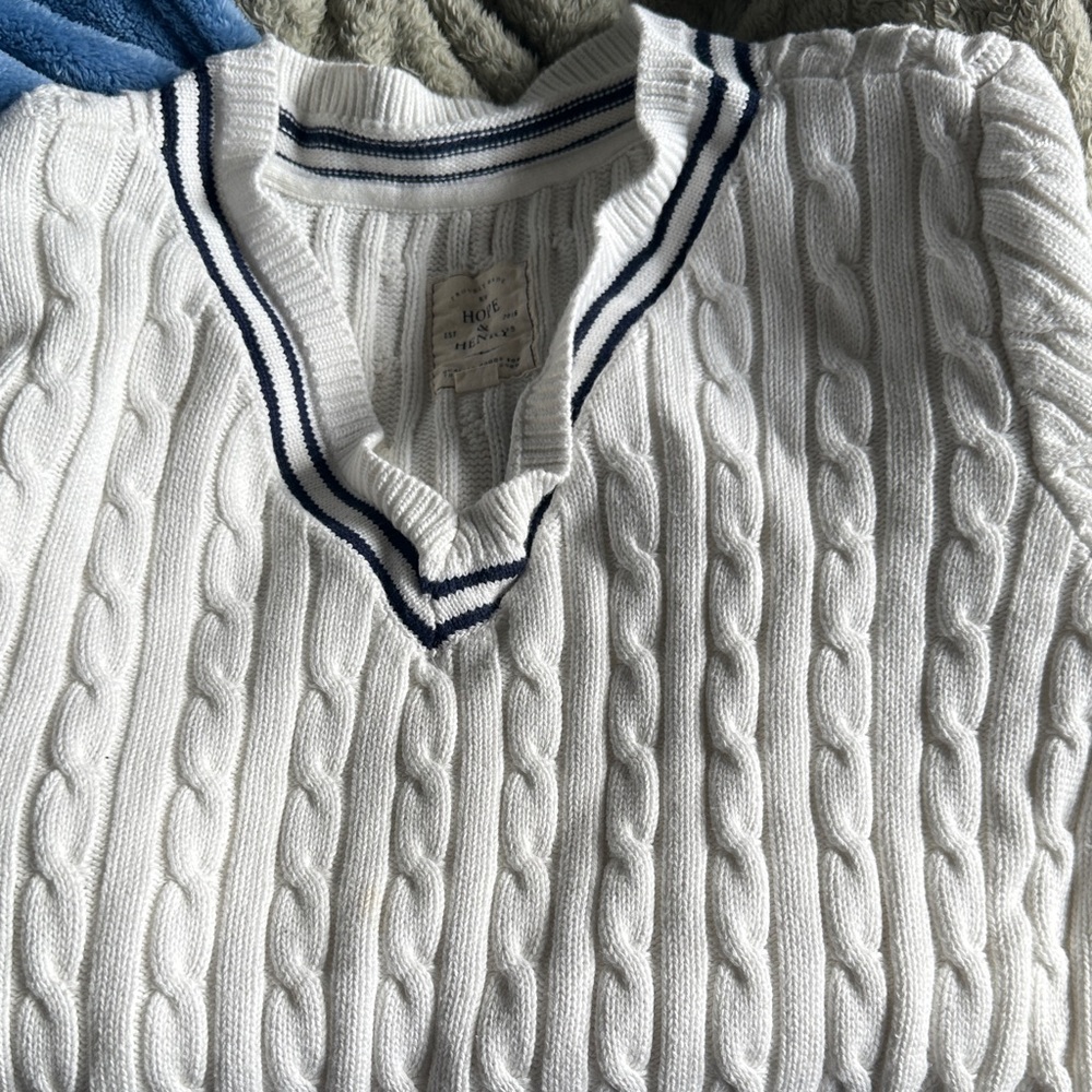 Classic White V-Neck Cable Knit Sweater